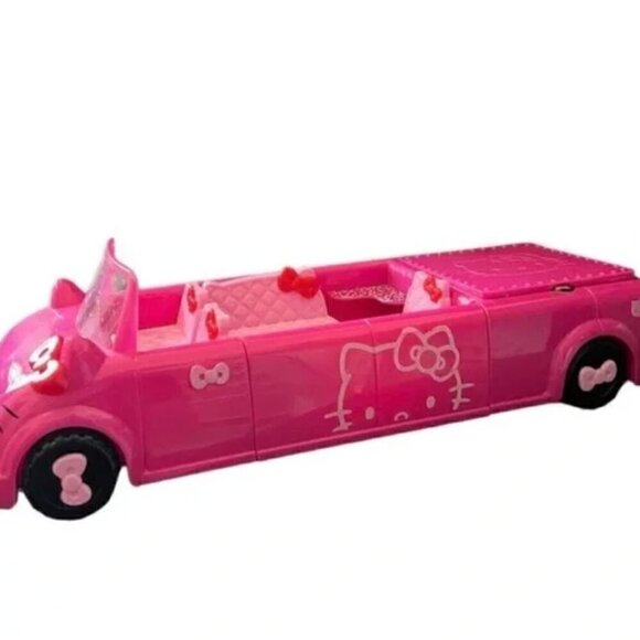 Hello Kitty - 2013 Pink Dance Party Limo Car Toy🚗🎶😻💕✨ - Picture 2 of 8